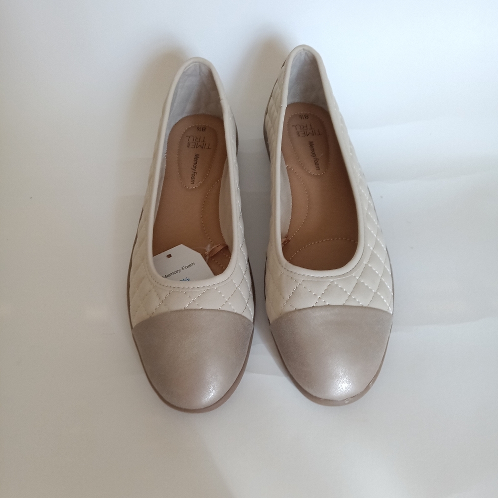 Flats shoes size 8.5 women's time and Tru